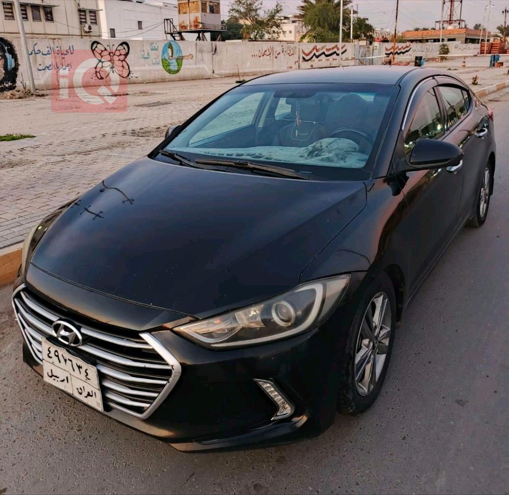 Hyundai Elantra